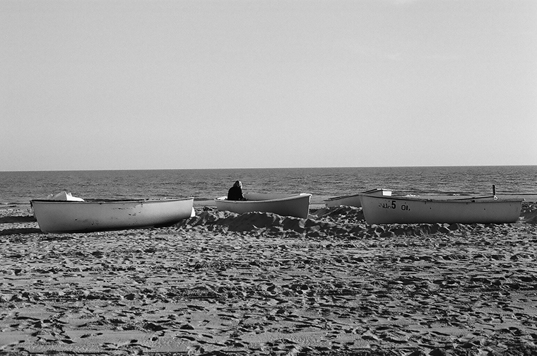 elicornejo Spain alone beach sand solitude vacations